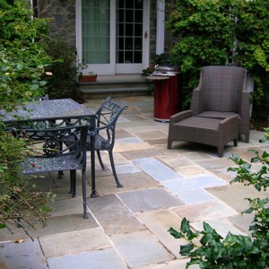 Walls, Steps, Columns, Planters & Outdoor Kitchens